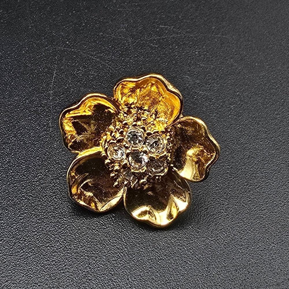 Avon Gold Tone Flower Pin Rhinestone Floral Vintage 1990s Jewelry